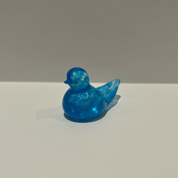 Vtg Blue and Clear Glass Bird Figurine/Paperweight - Picture 1 of 7